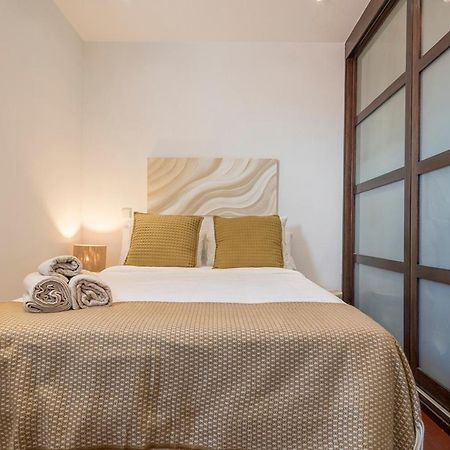 Appartamento Precioso Apartamento En Plena Calle Fuencarral Madrid Esterno foto