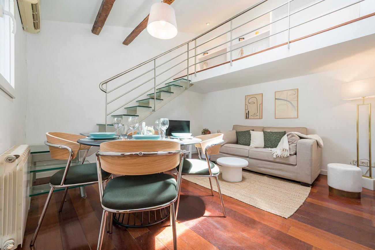 Appartamento Precioso Apartamento En Plena Calle Fuencarral Madrid Esterno foto
